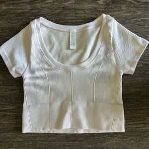 Offline seamless ribbed athletic top